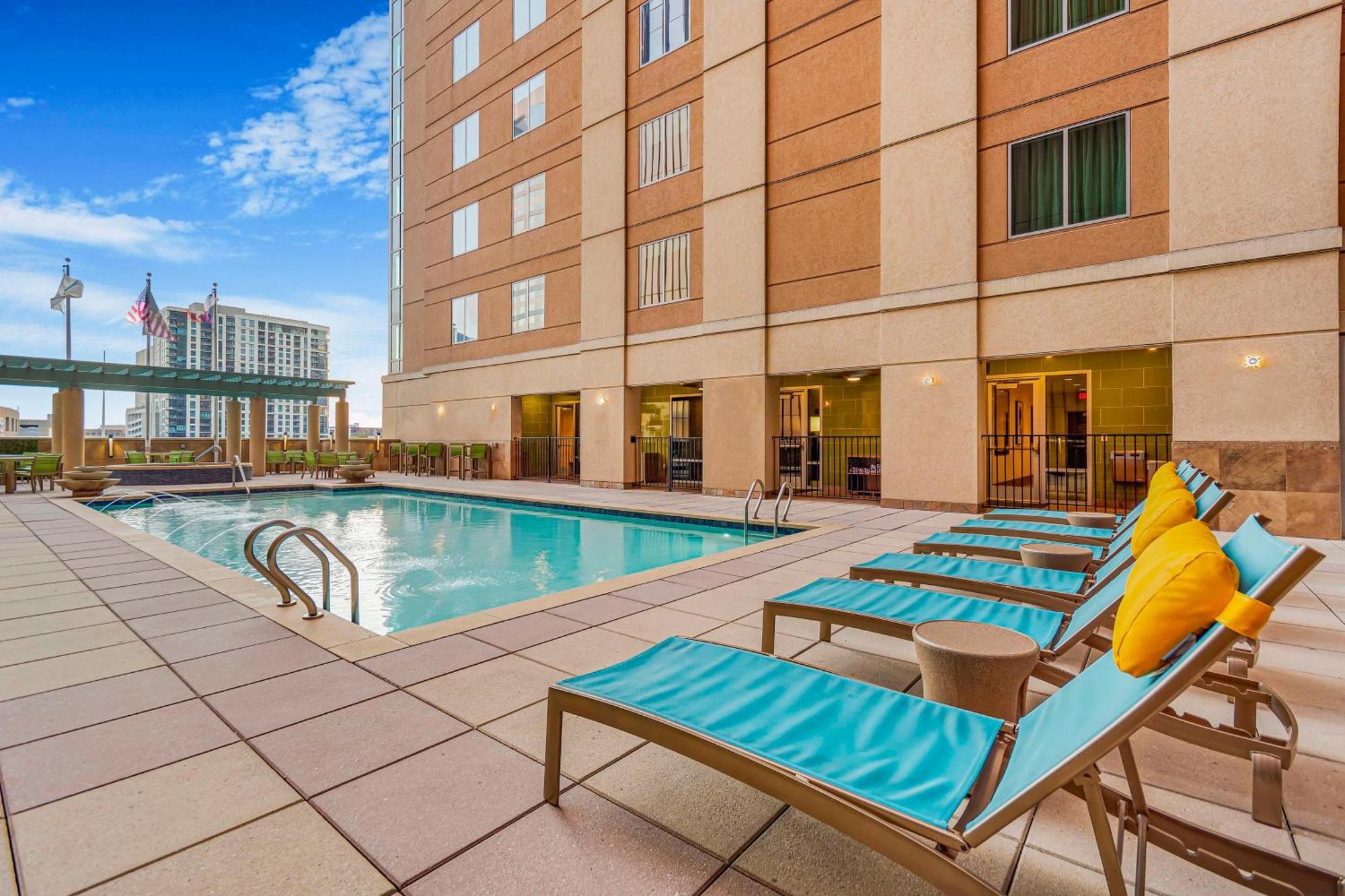 Embassy Suites Houston - Downtown Kültér fotó